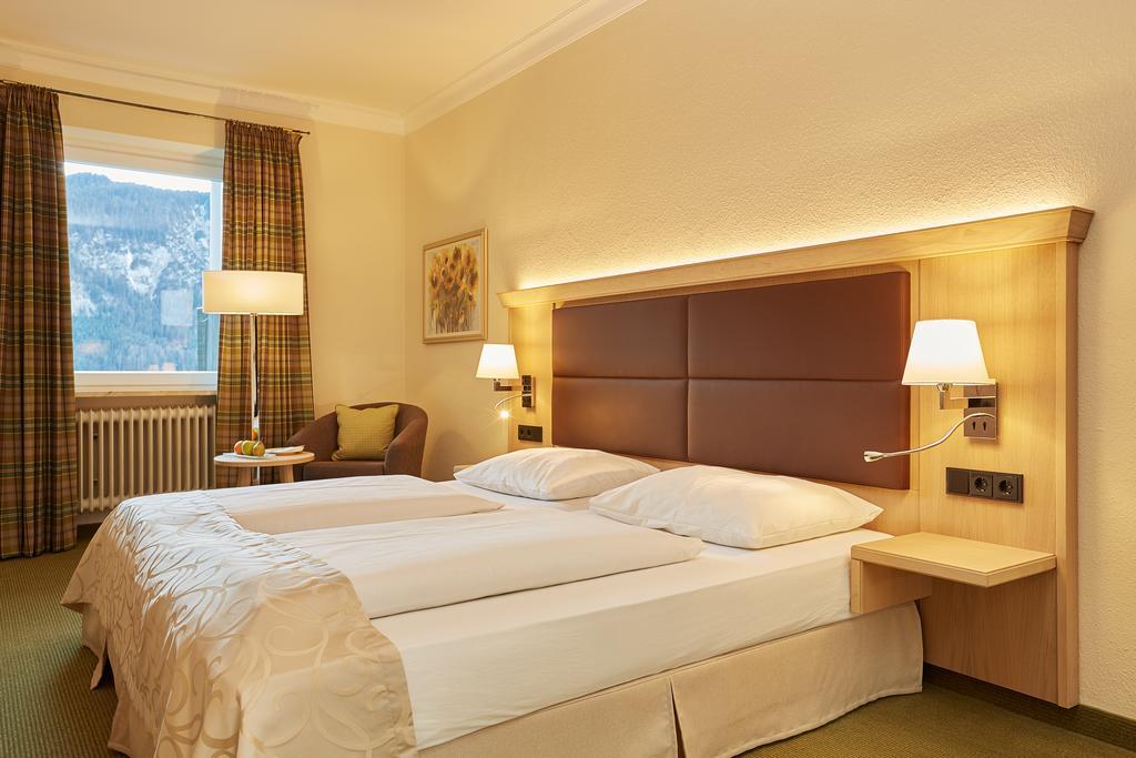 Eibsee Hotel 7/25