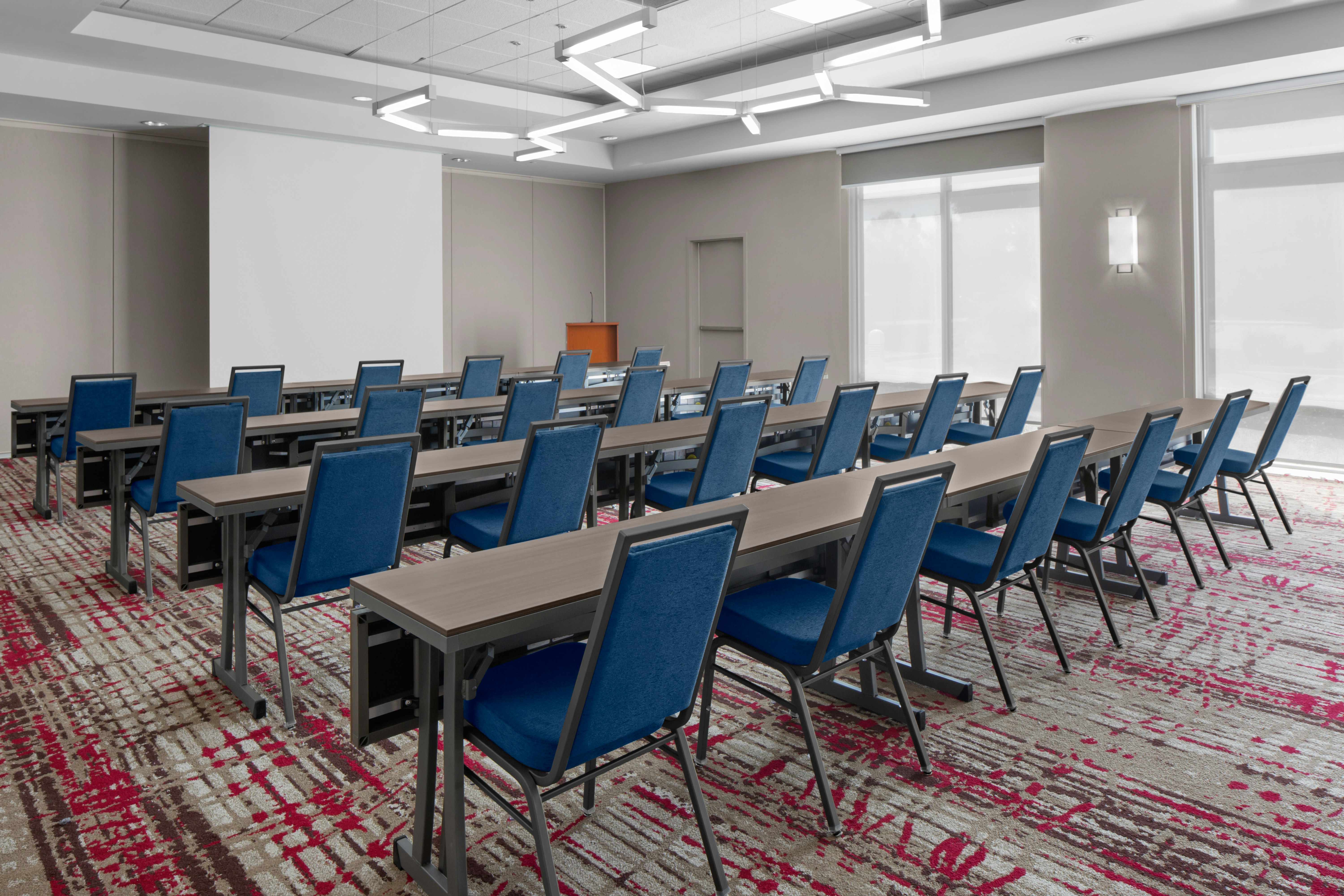 HILTON GARDEN INN SALT LAKE CITY AIRPORT 59/77