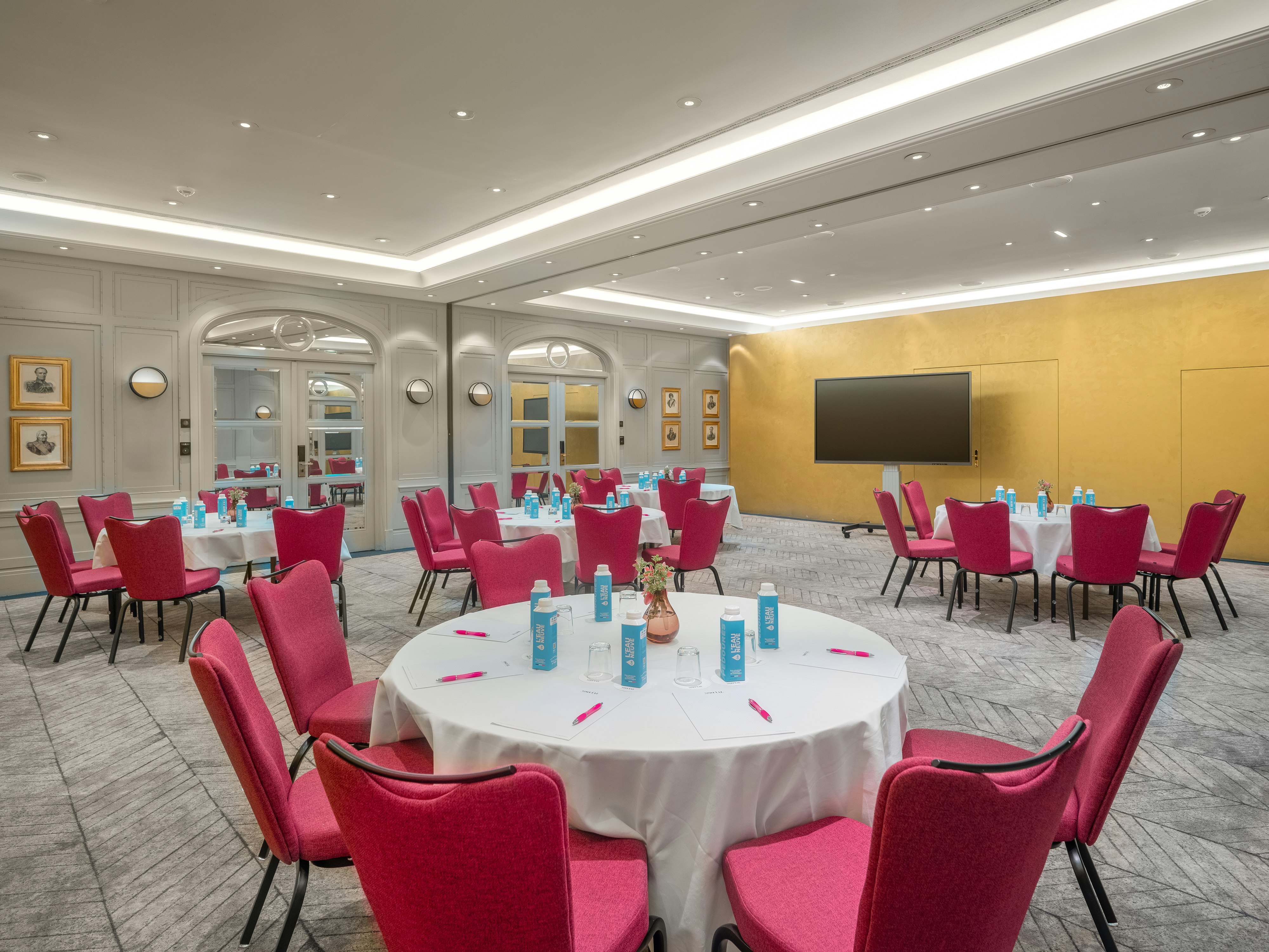 M Social Hotel Paris 53/65