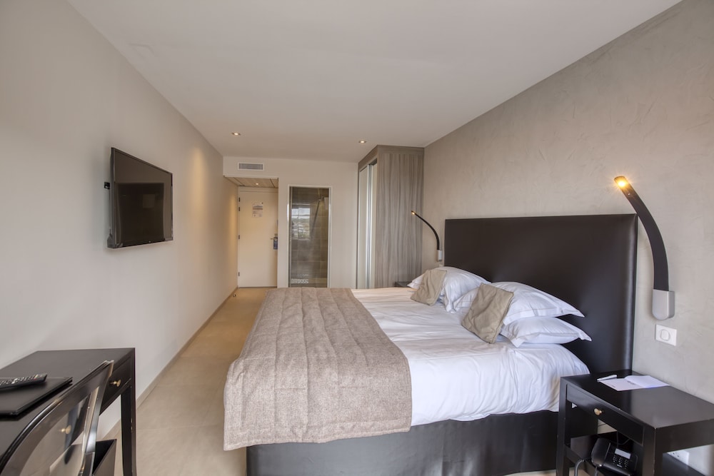 Best Western Premier Santa Maria 11/57