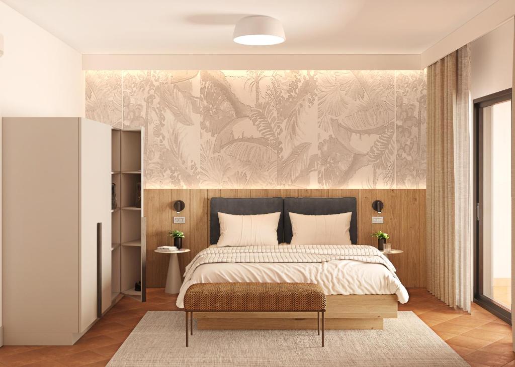 Family, Apartment, Lake View, Balcony or Terrace