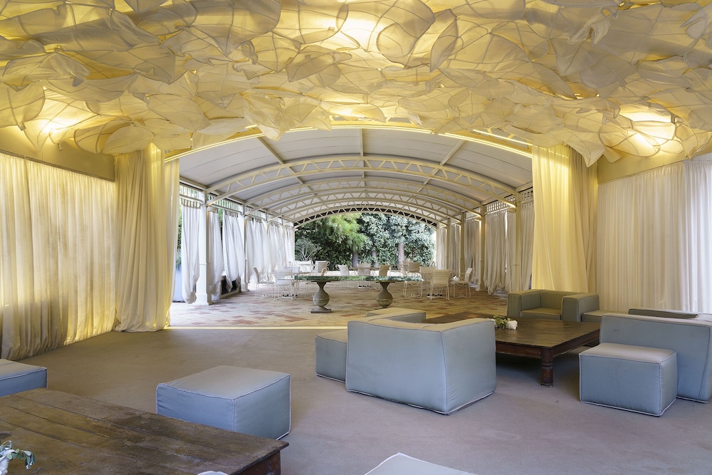 Romano Palace 8/64
