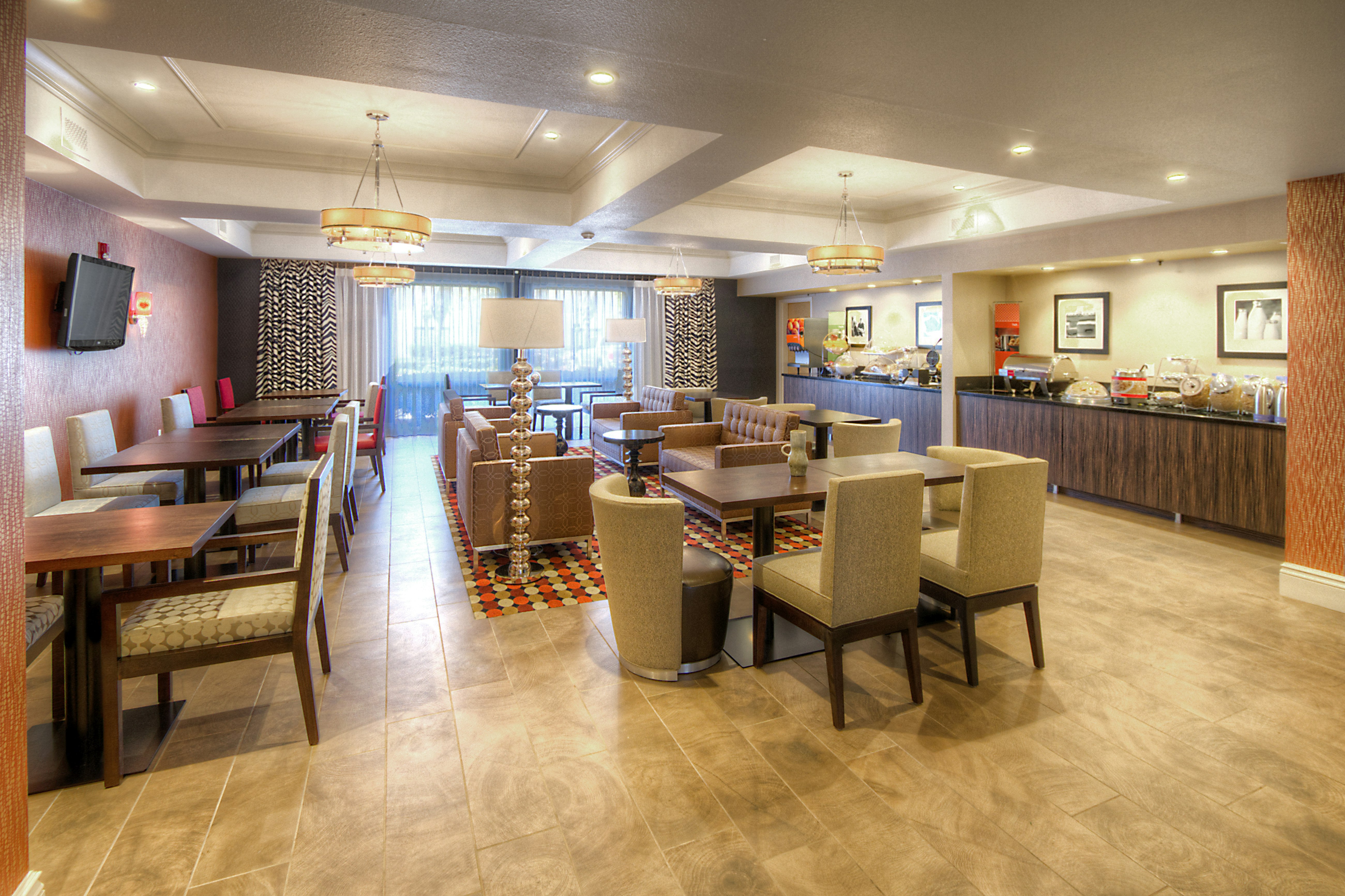 Hampton Inn Fremont 27/36