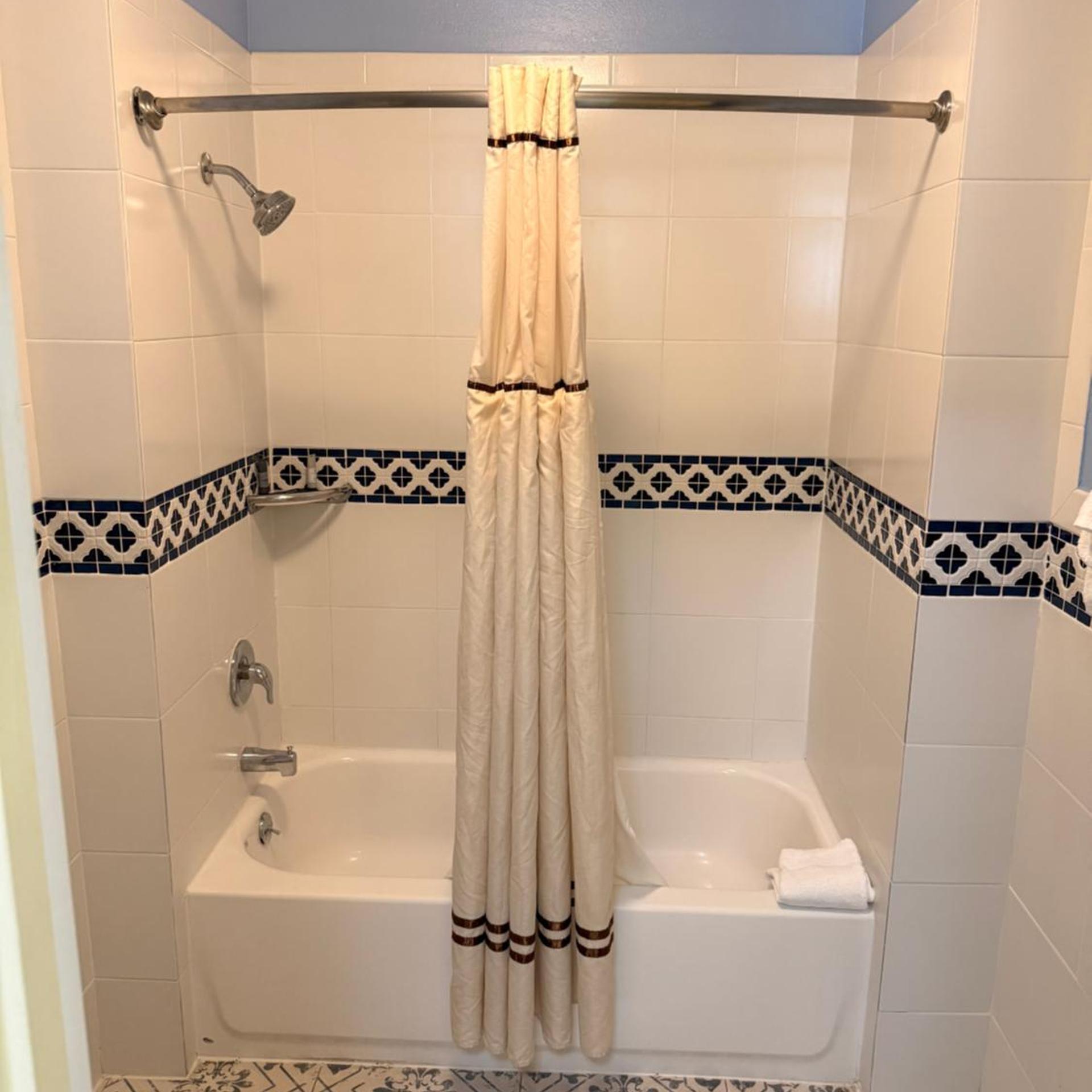 Princess Anne Hotel, SureStay Collection by Best Western 43/44