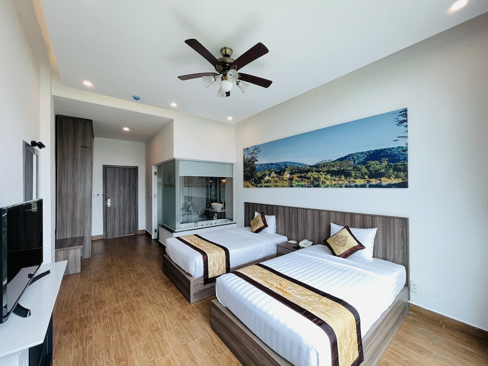 PREMIER, TWIN BEDS