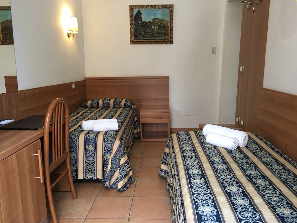 Hotel Bolognese 15/32