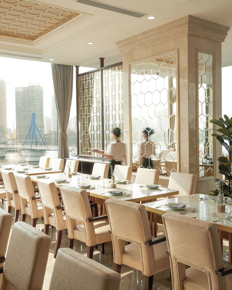 Melia Vinpearl Da Nang Riverfront 65/81