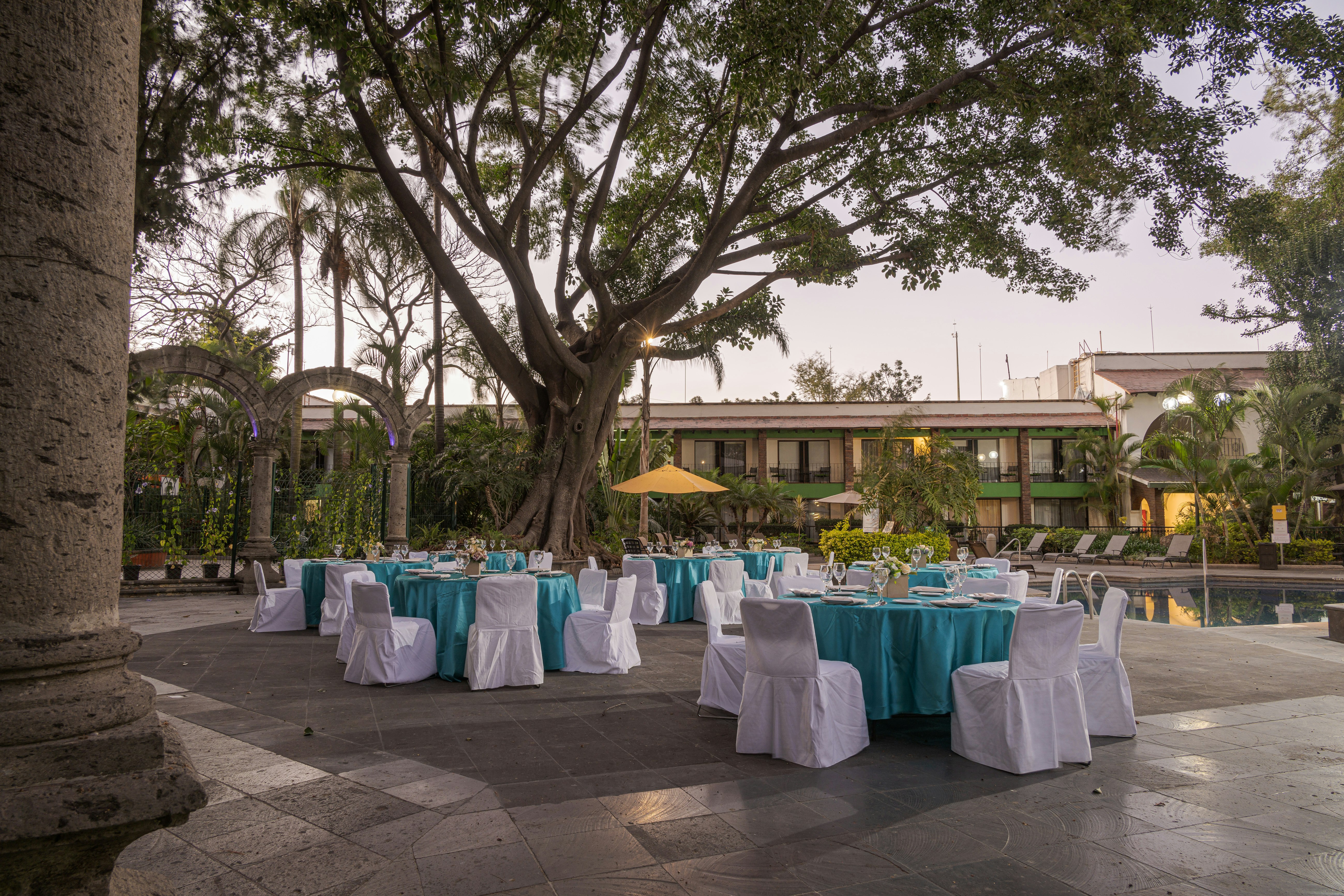Holiday Inn GUADALAJARA EXPO 69/77