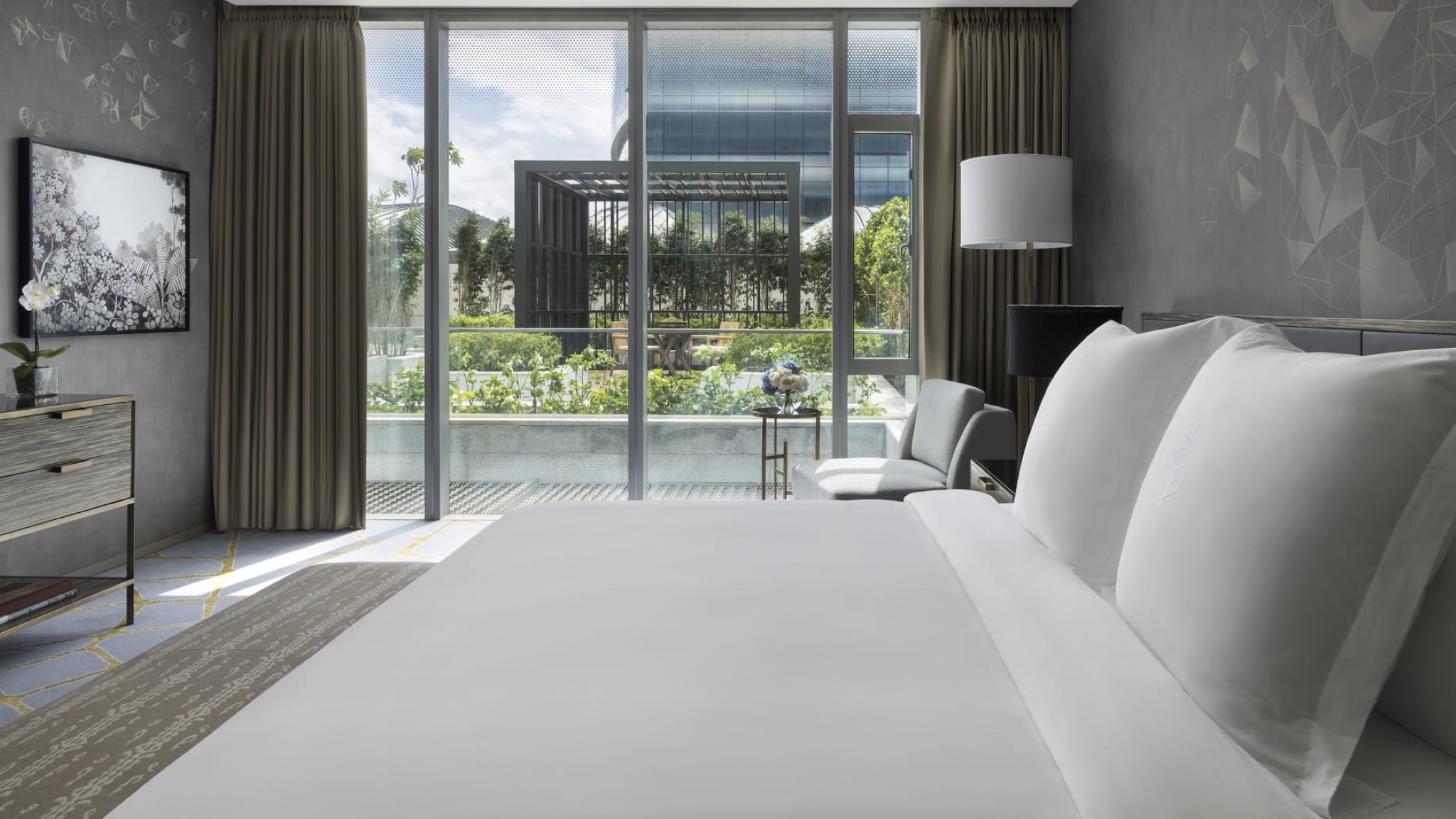 1 Bedroom, Garden, Suite, King Bed