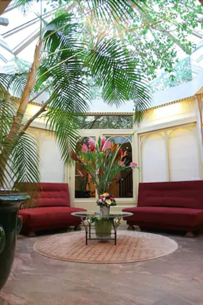 Neuilly Park 44/58