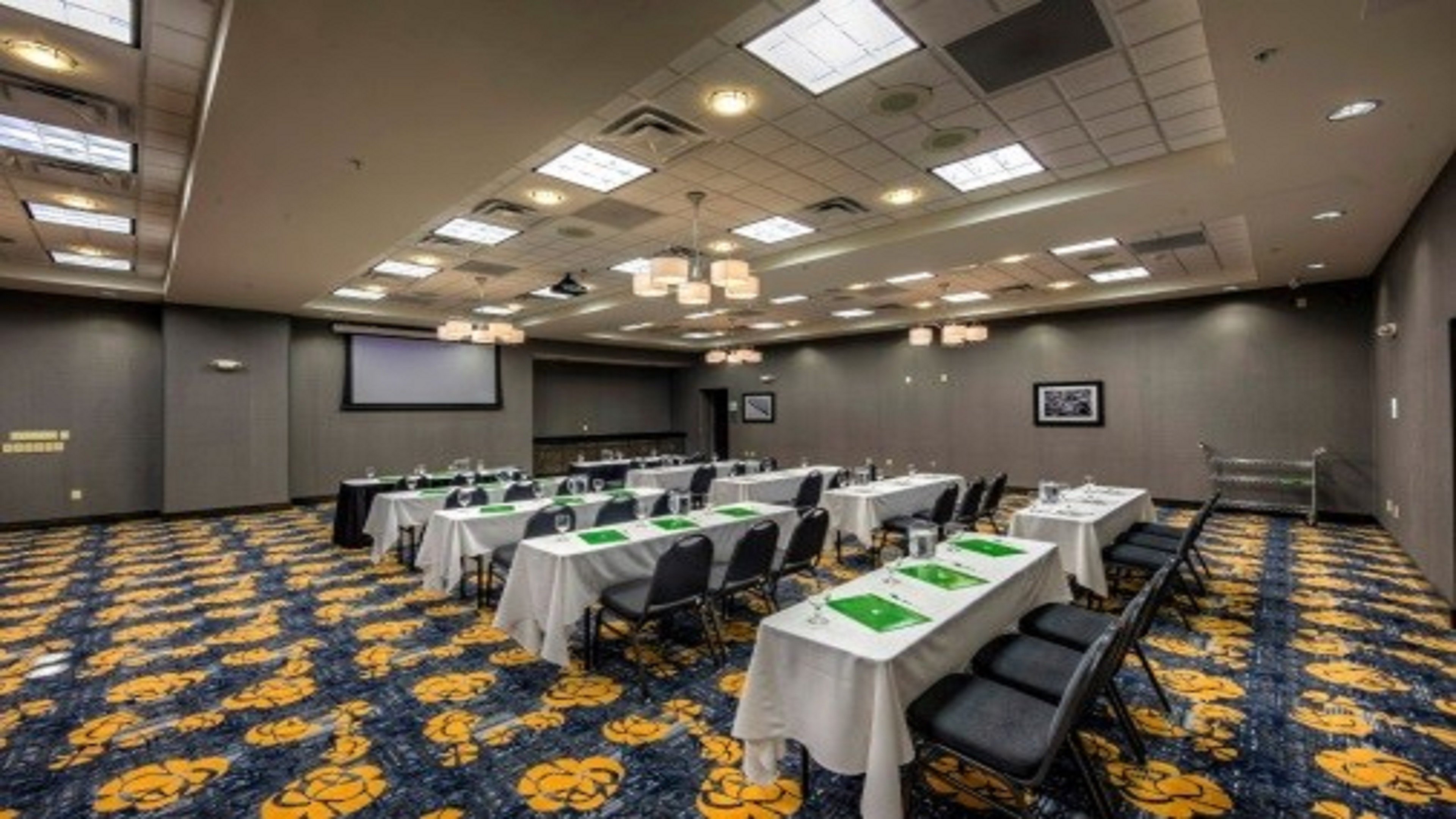 Holiday Inn Cleveland Northeast Mentor 71/79