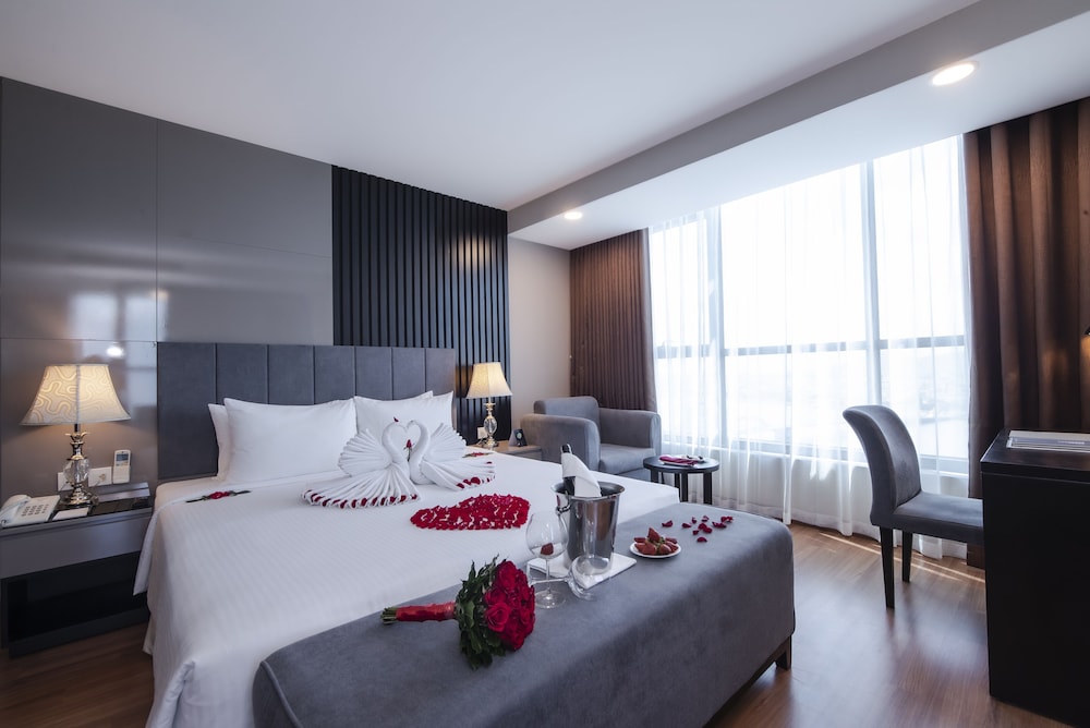 Muong Thanh Grand Da Nang Hotel 47/63