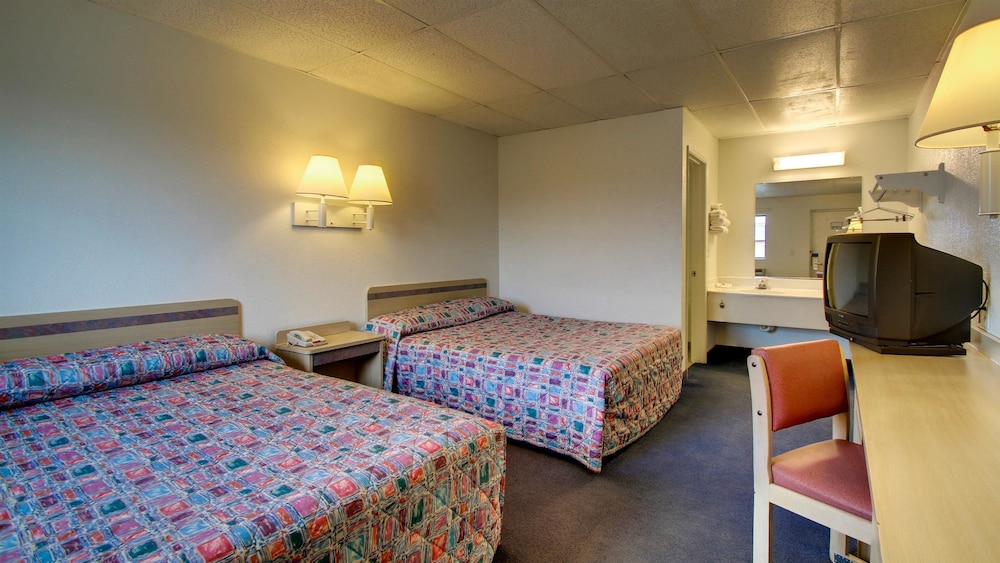 Motel6 Salina, KS 33/60