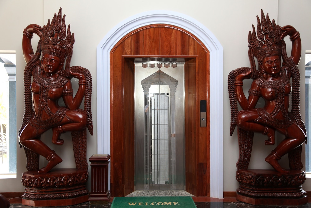 King Fy Hotel 24/48