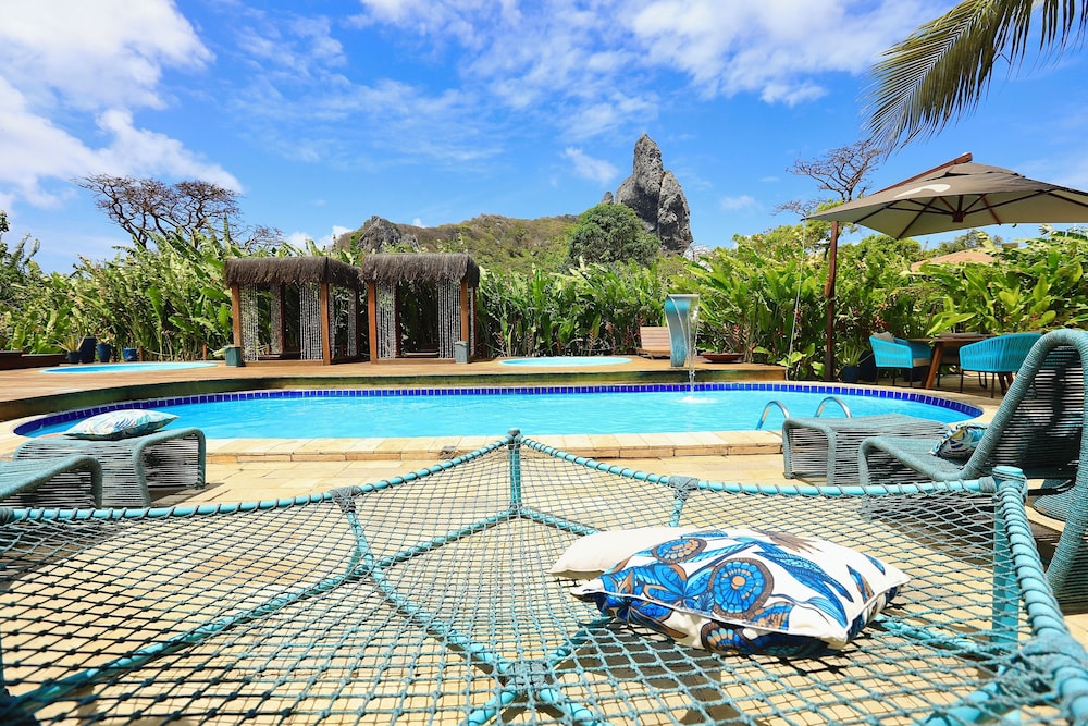 Dolphin Villa Hotel 40/50