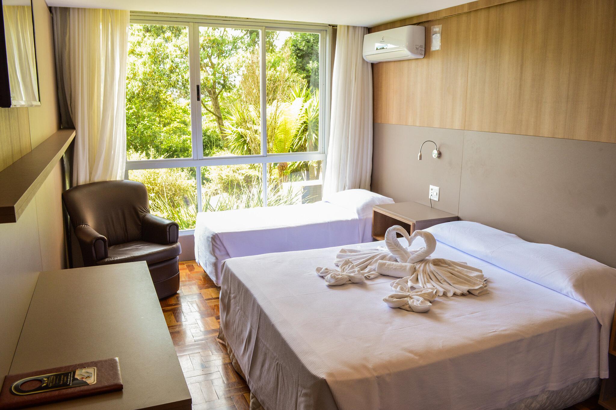 Luxury, Suite