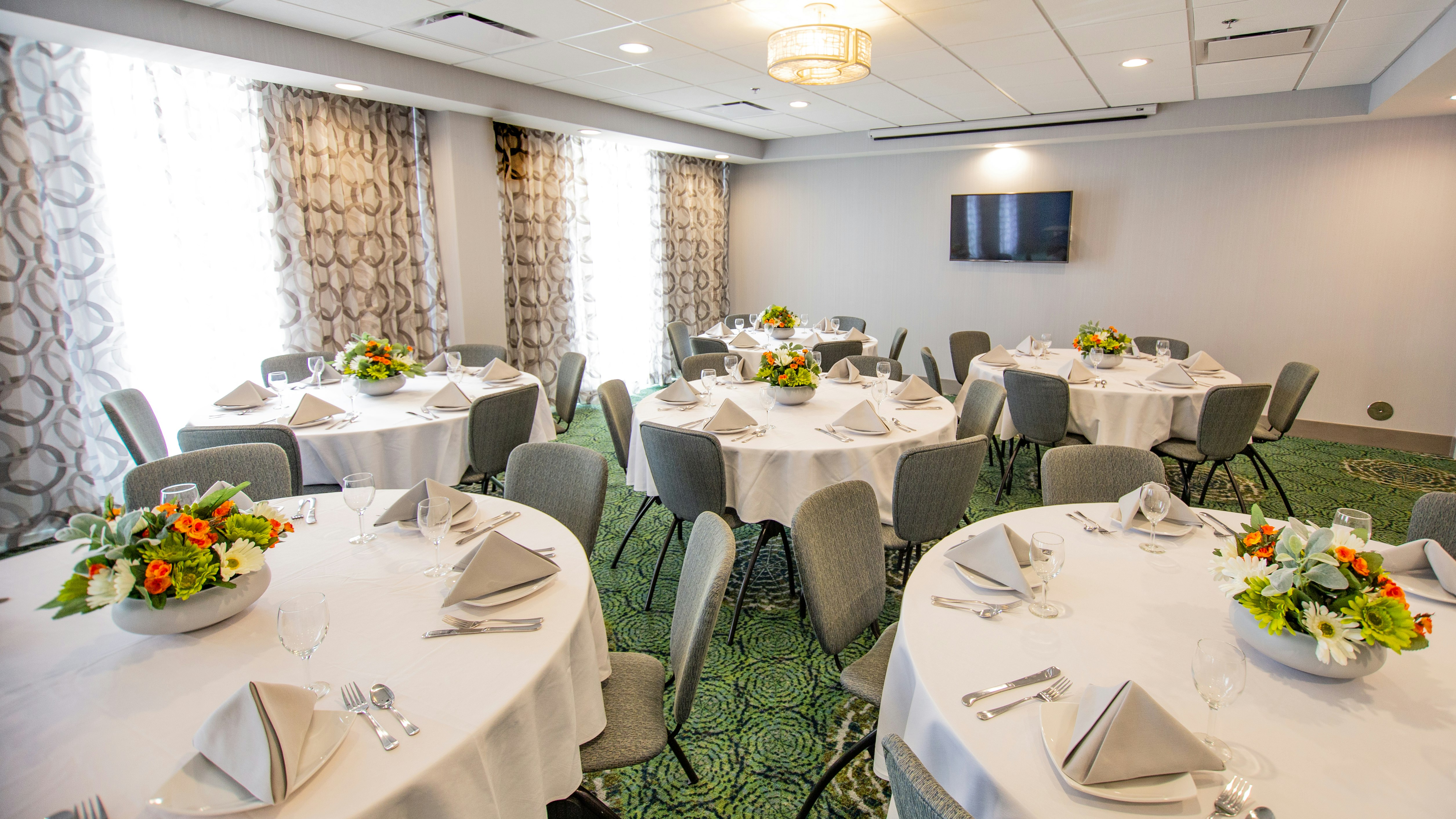 Holiday Inn Knoxville N - Merchant Drive 50/77