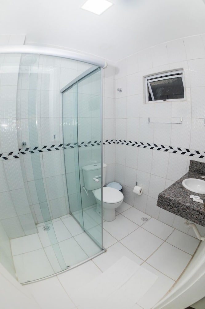 Hotel Rochedo 50/50