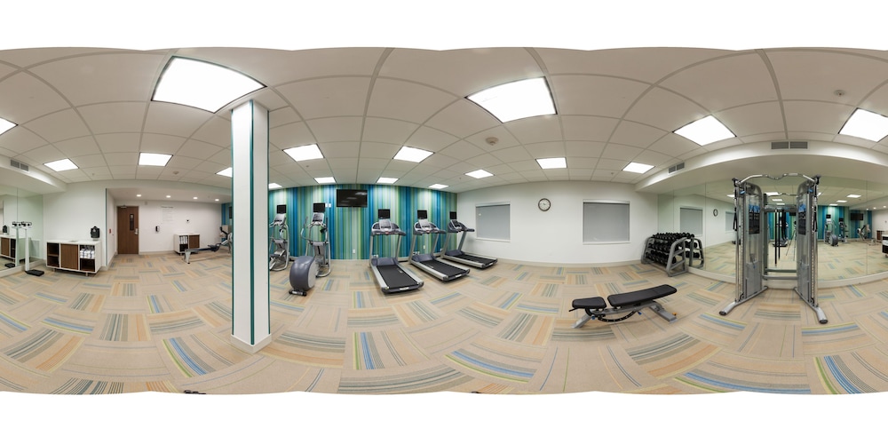 Holiday Inn Express & Suites PAHRUMP 34/61