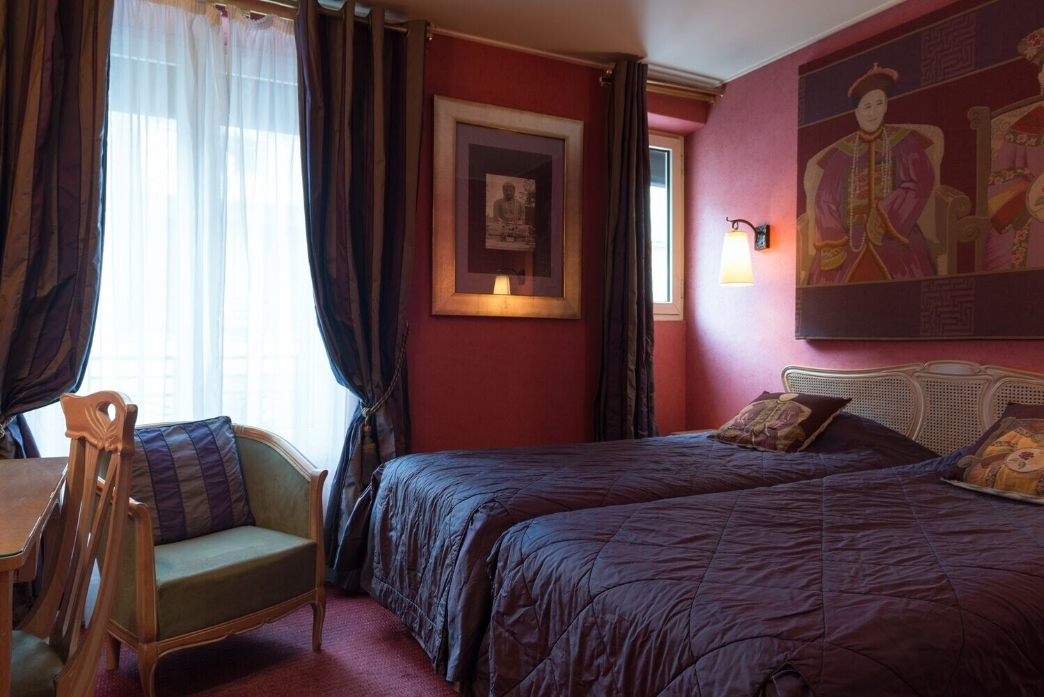 CLASSIC, TWIN BEDS