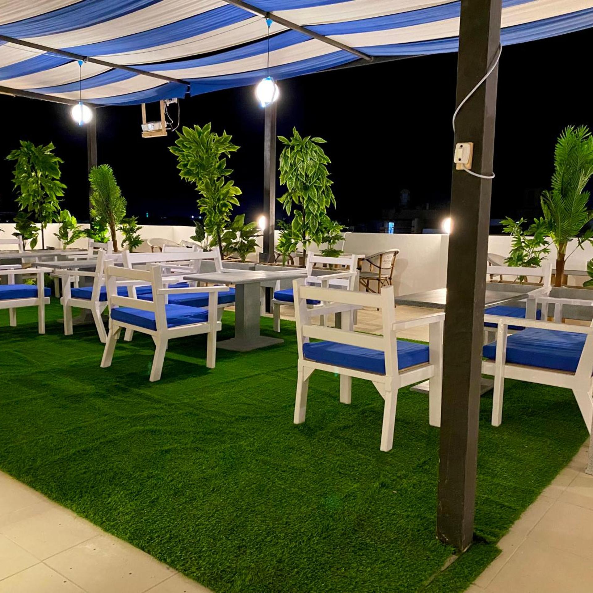 La Boutique Residence 32/36