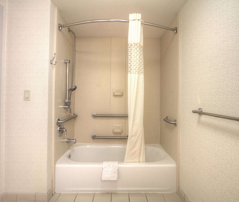 Hampton Inn Milpitas 14/40