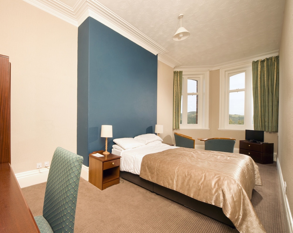 Valley of Rocks Hotel 13/73