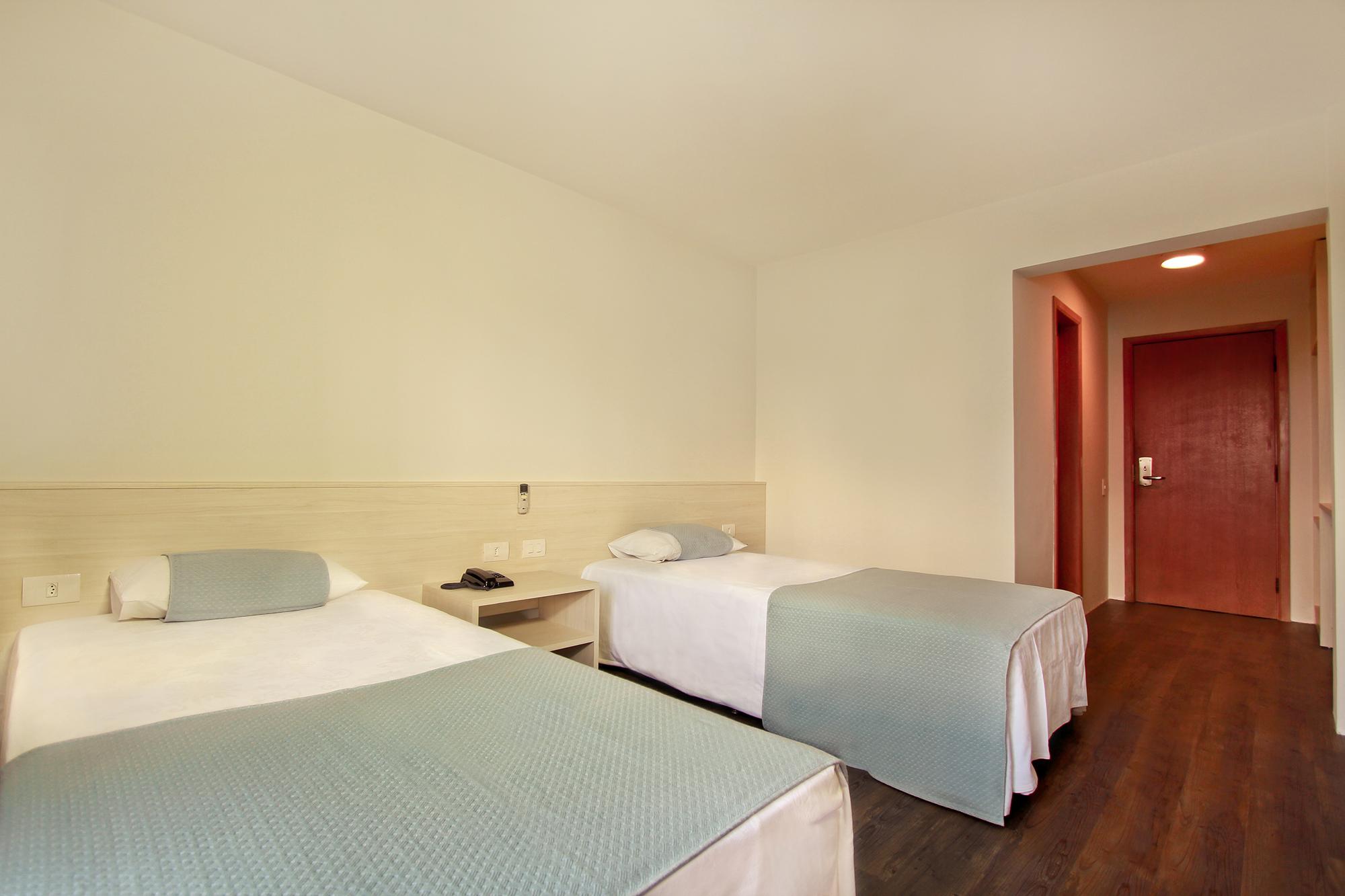 Room, Twin Beds, Rede Andrade Vernon Hotel 2/5