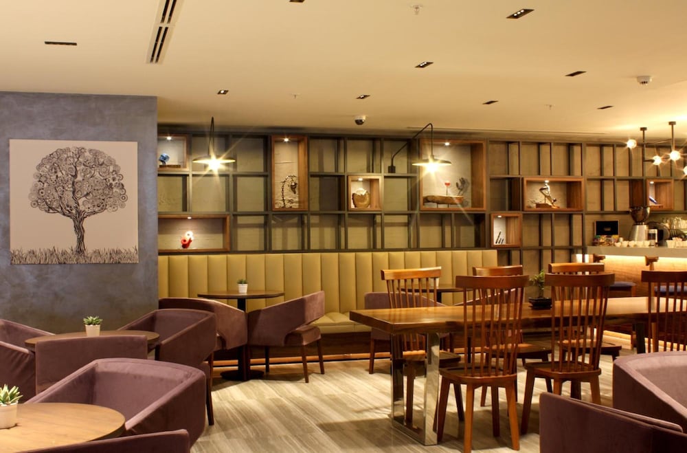 Bof Hotels Business 33/50