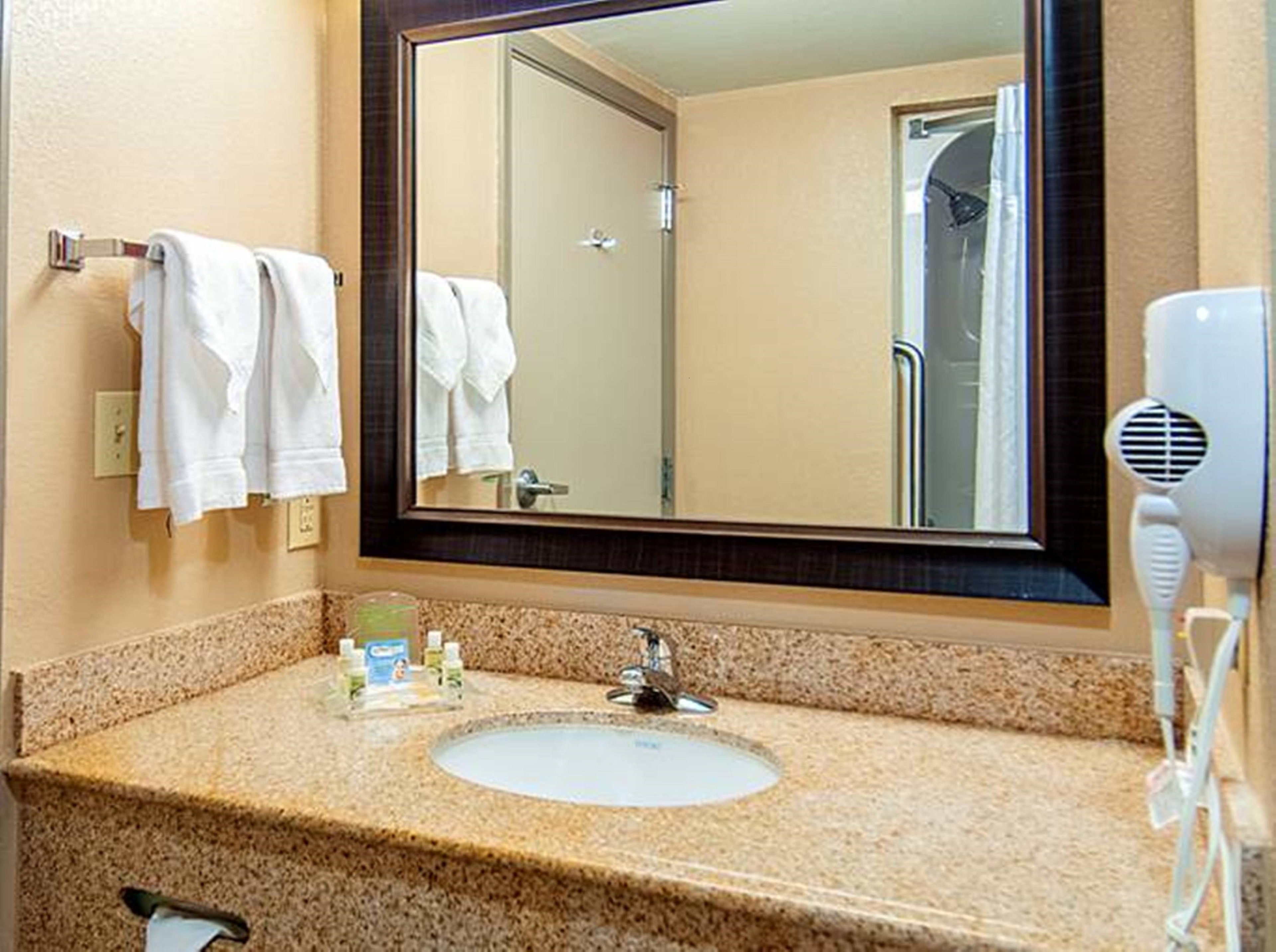 Holiday Inn Hotel Suites Slidell 79/79