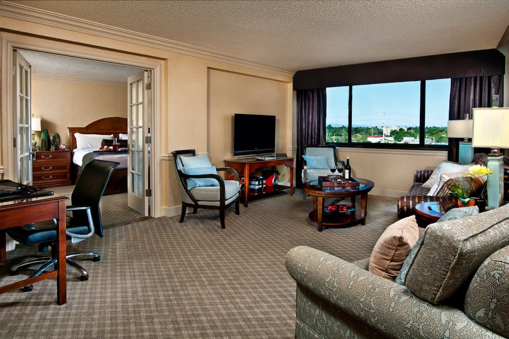 Crowne Plaza Portland Convention Center 50/82