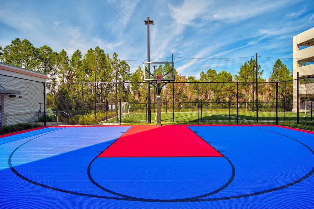 Residence Inn by Marriott Orlando at Flamingo Crossings Town Center 16/45