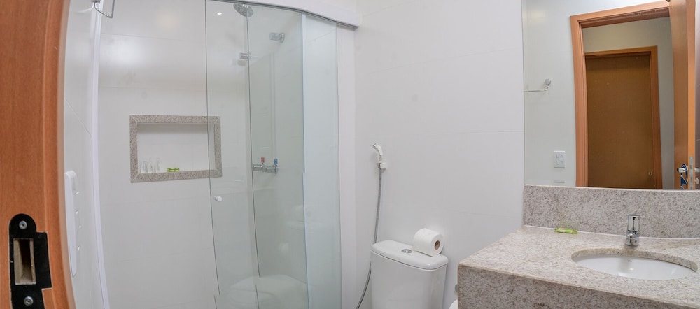Lagoa Eco Towers Resorts 36/36