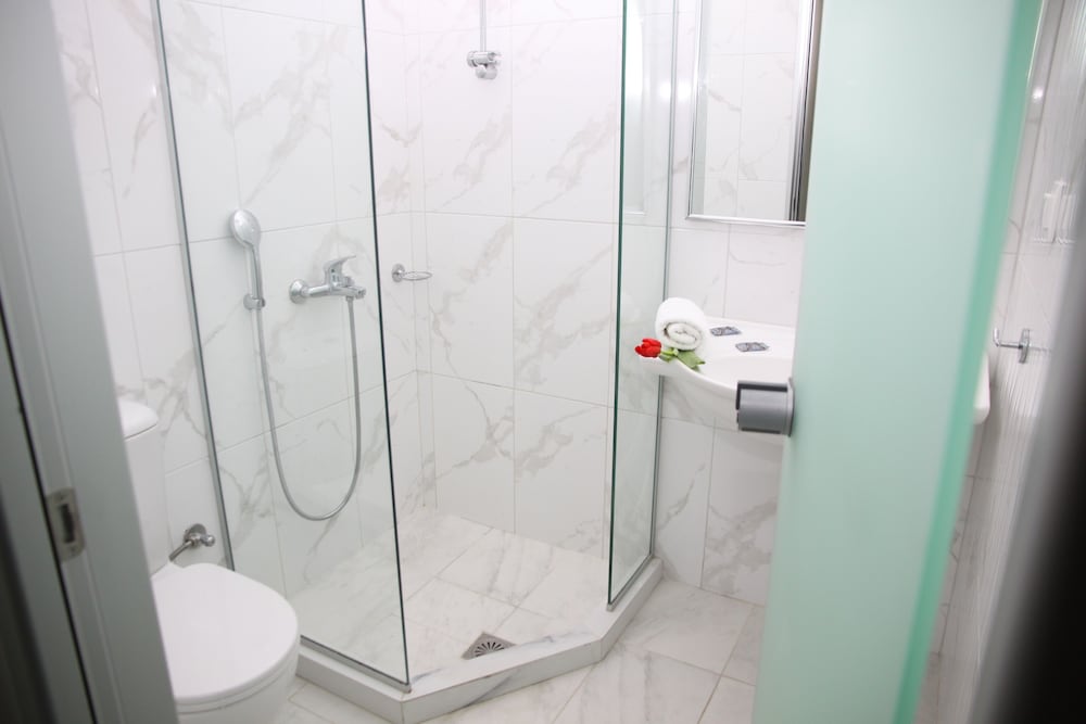Apollon Hotel Apartments 48/50