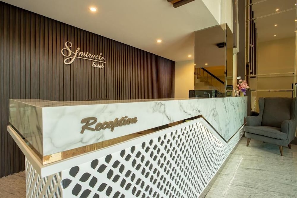 SJ miracle hotel Hatyai 8/50