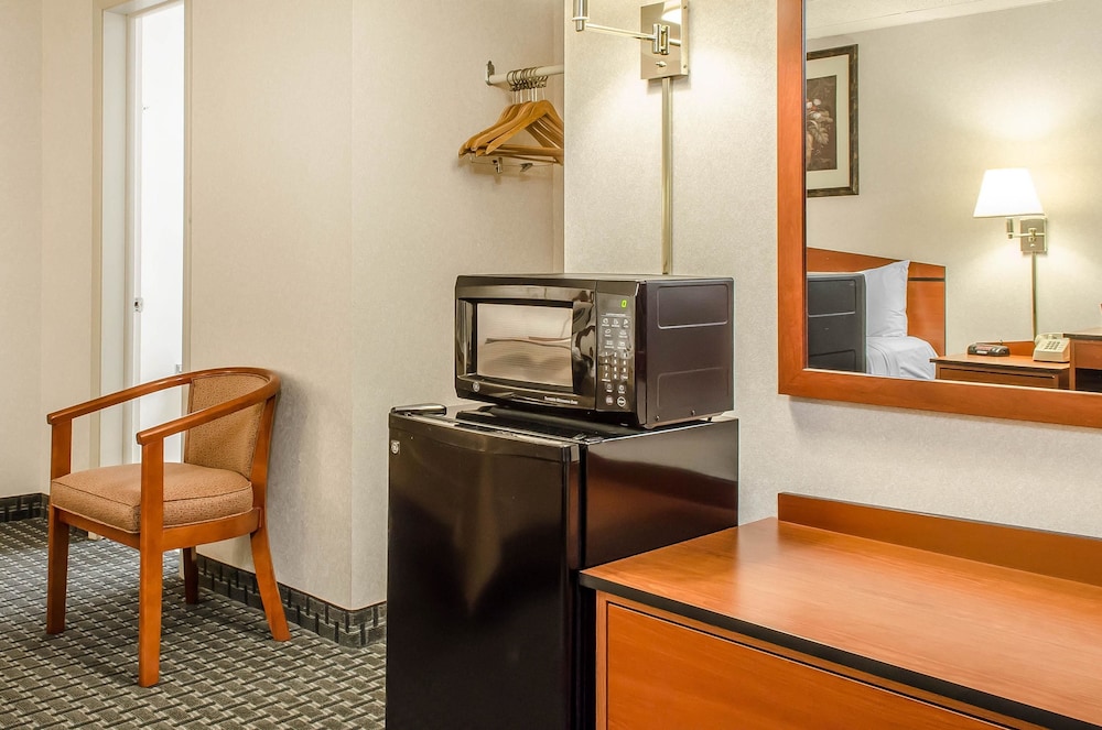 Rodeway Inn State College 28/40