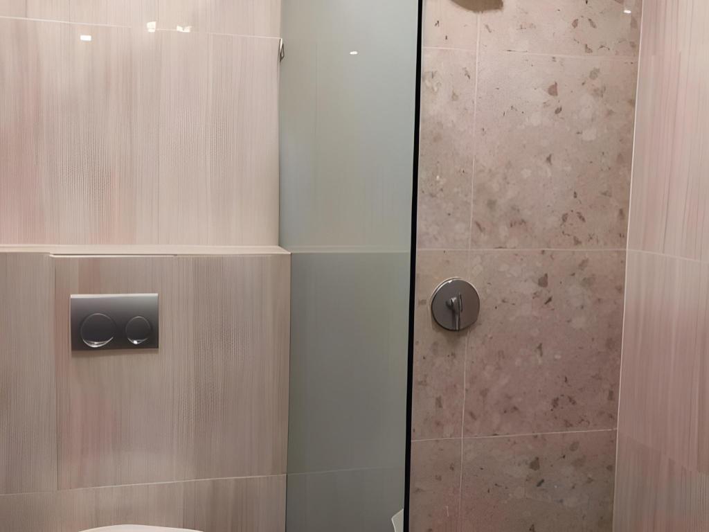 Shakti Hotel Jakarta 2/23