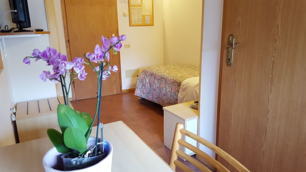 Hotel Trentino 52/74