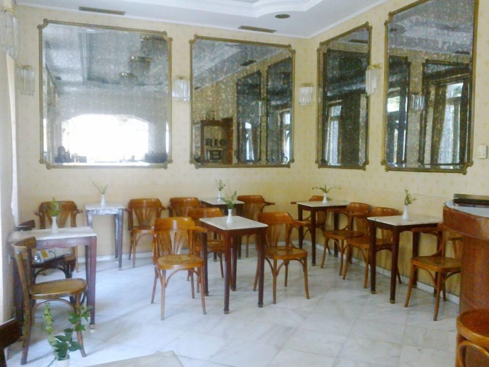 Rio Athens Hotel 36/49