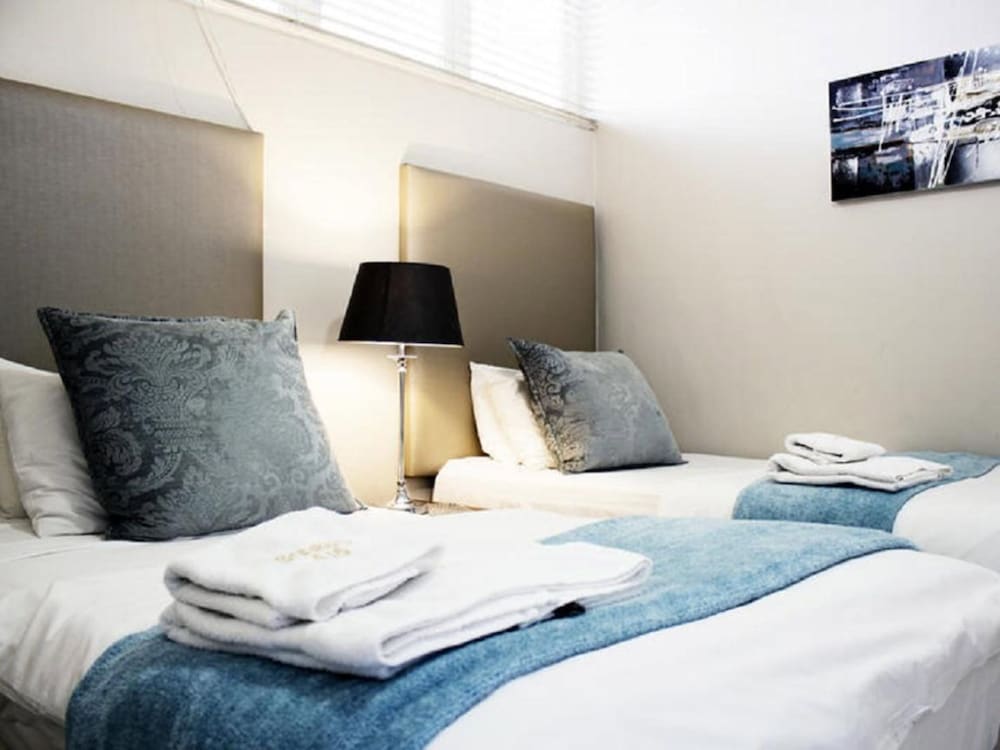 Beach Break Holiday Letting 6/50