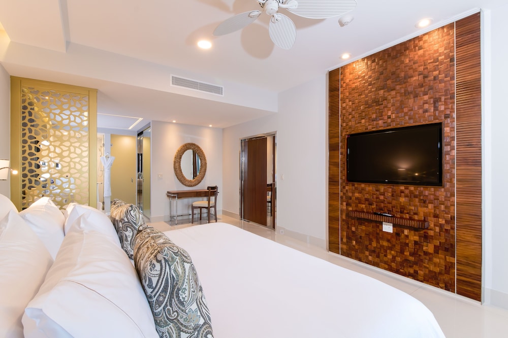 Garza Blanca Resort Spa Los Cabos 40/85