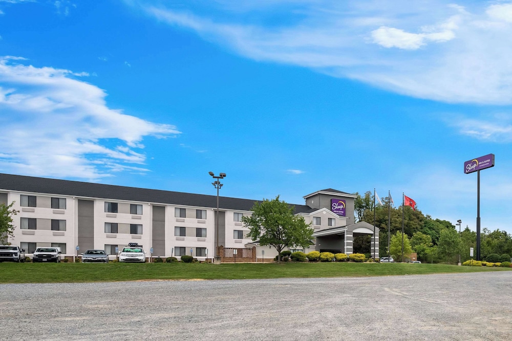 Sleep Inn and Suites Kingsport TriCities Airport 2/50