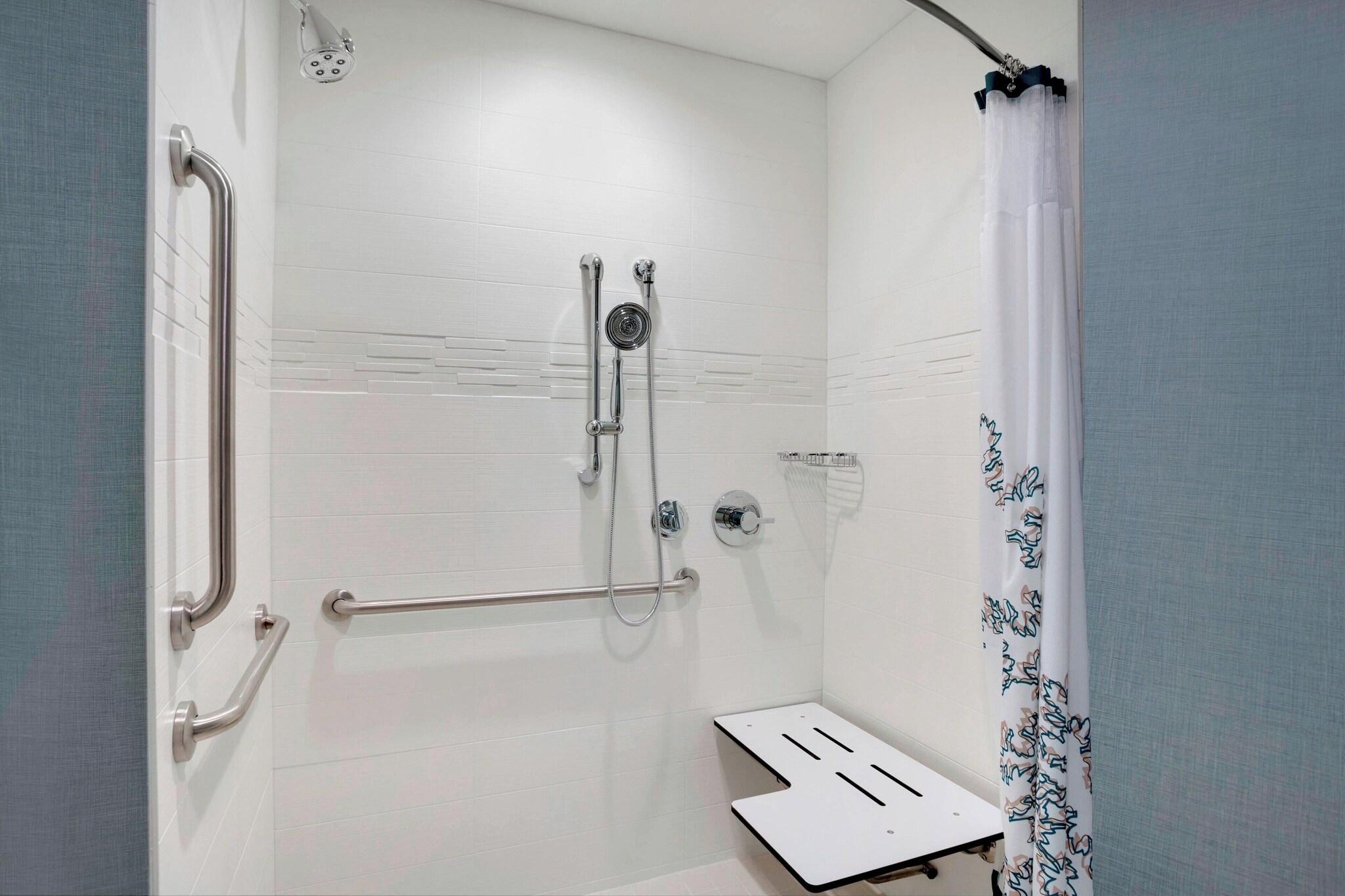 Suite, 2 Double Beds, Residence Inn Kingston 7/9