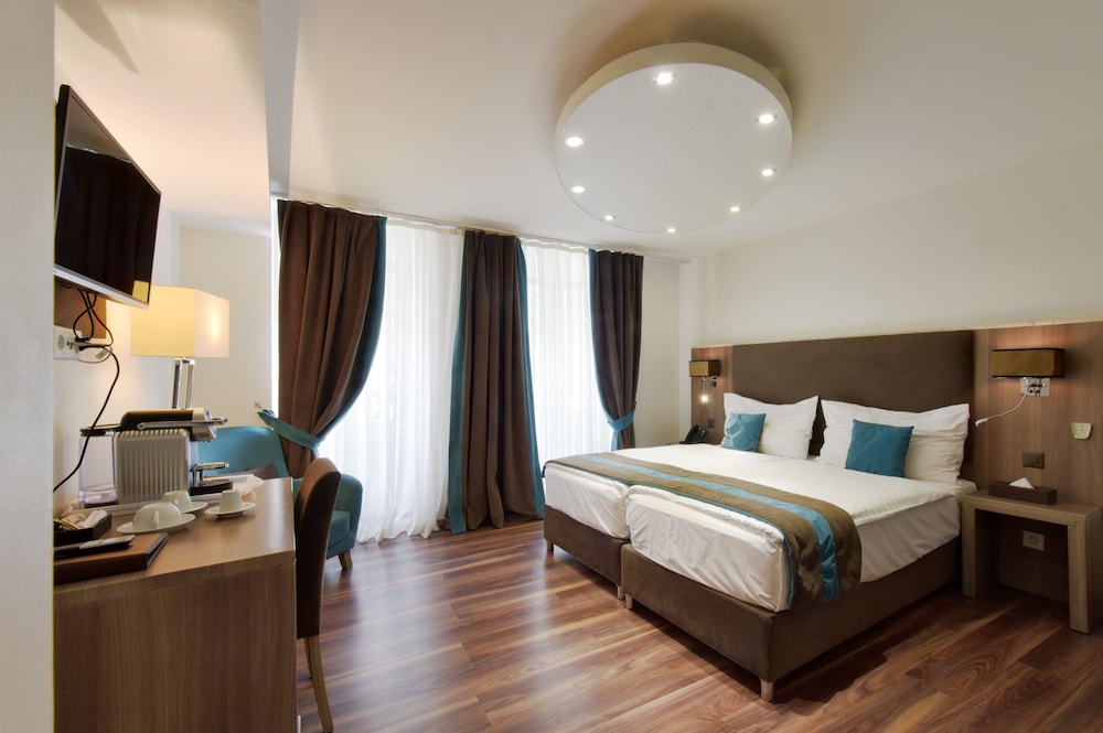 Hotel Rousseau Geneva 22/50