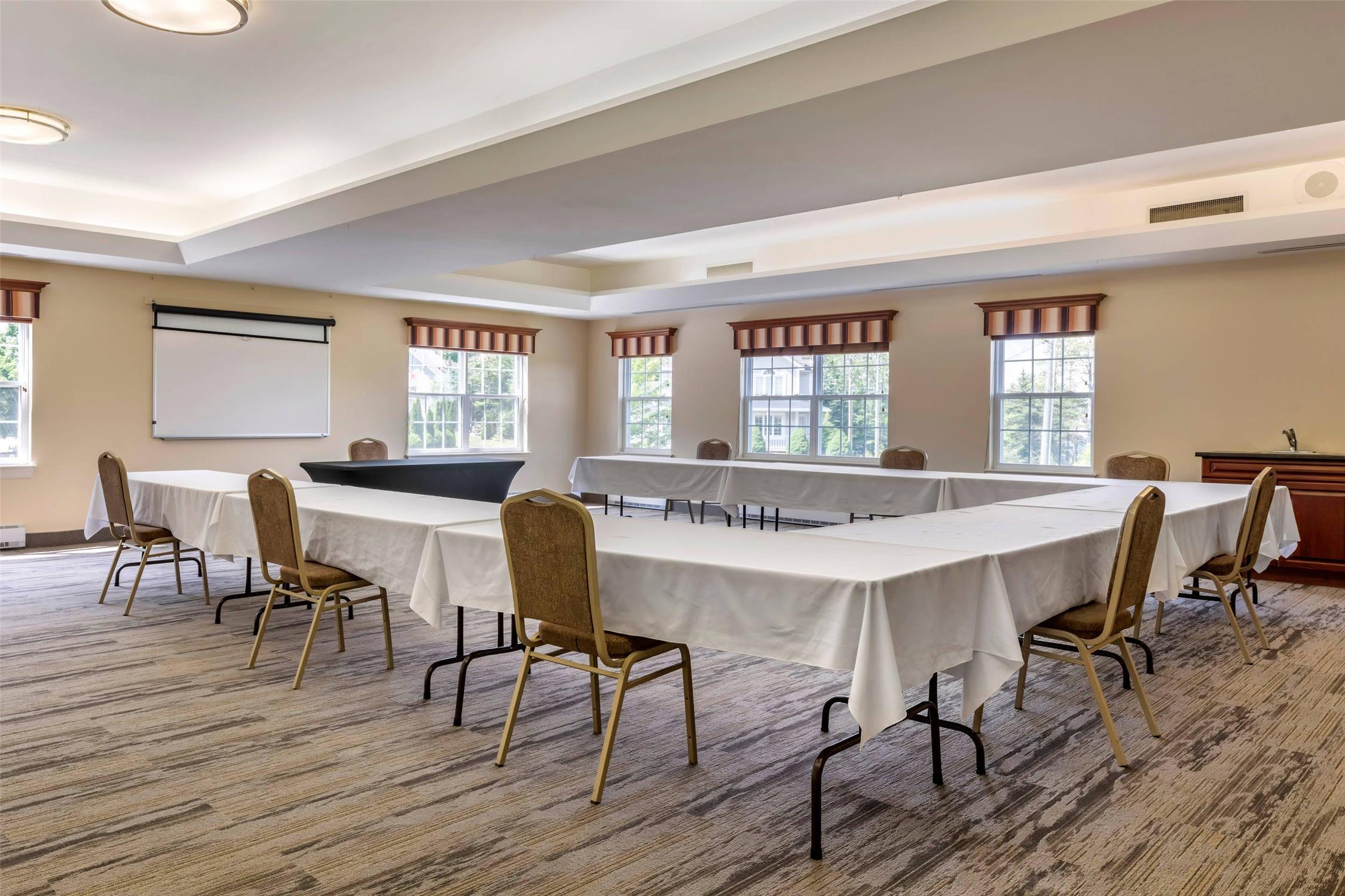 Quality Inn & Suites Quispamsis 26/26