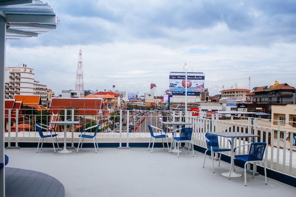 The Moon Hostel Hua Hin 62/68