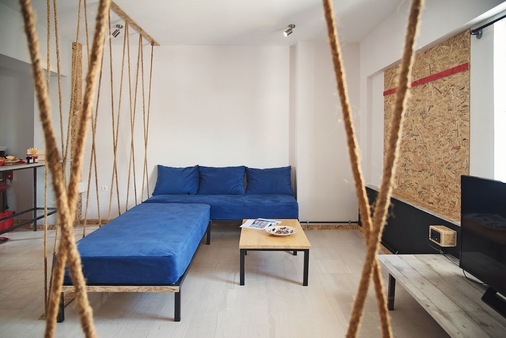 Piraeus Premium Suites 28/50