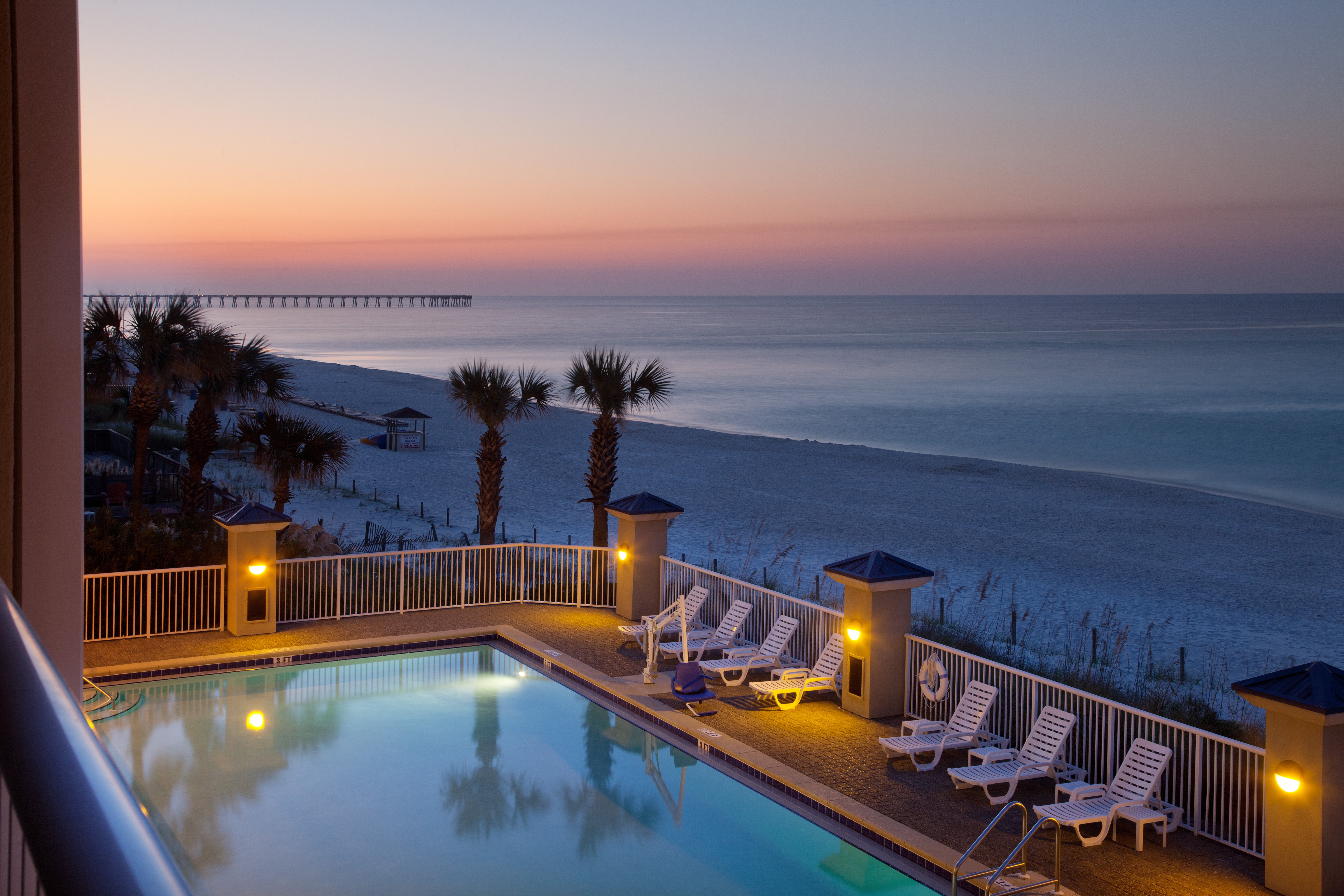 HOLIDAY INN CLUB VACATIONS PANAMA CITY BEACH RESORT 48/52