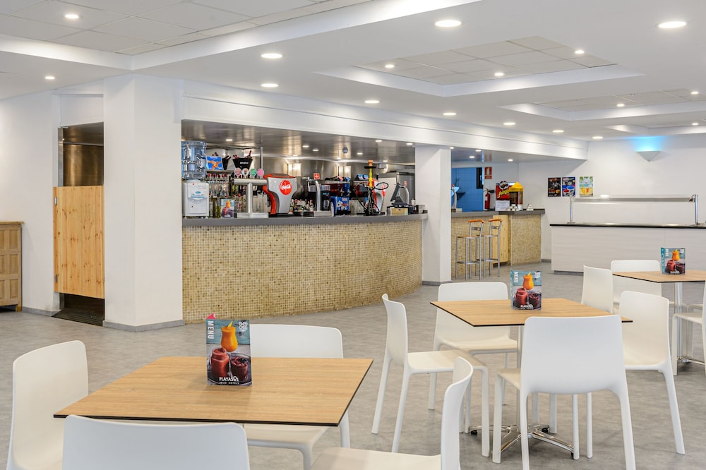 Vibra Riviera Apartments 24/45