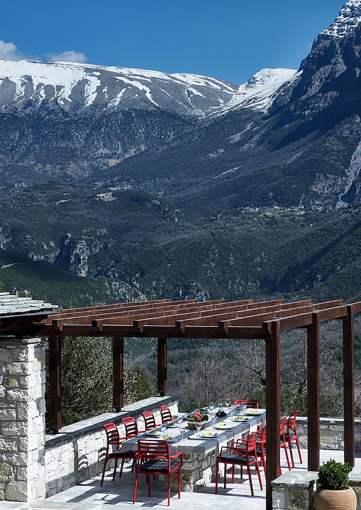 Aristi Mountain Resort Hotel And Spa 64/69